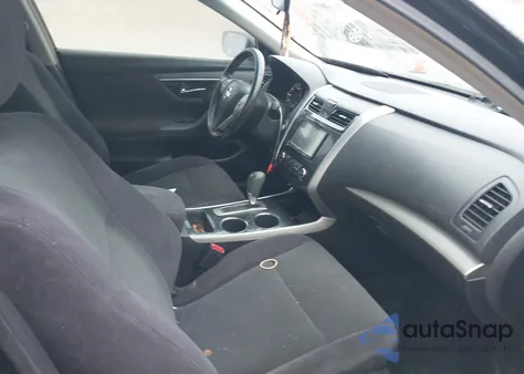 2013 Nissan Altima 2.5 S z USA, uszkodzony, nr VIN 1N4AL3AP3DC156553